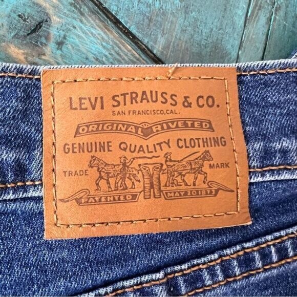 Levi's Wedgie Skinny Jeans Raw Frayed Hem Button Fly Size 16 Medium Wash Denim - Picture 9 of 13